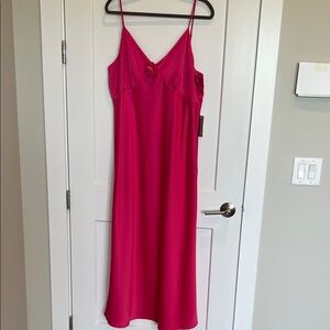 NWT! Nordstrom Vibrant Pink Midi Dress